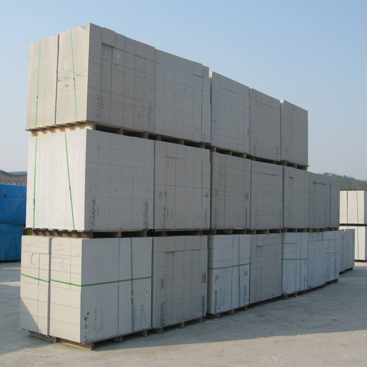 新芜宁波台州金华厂家：加气砼砌块墙与粘土砖墙造价比照分析